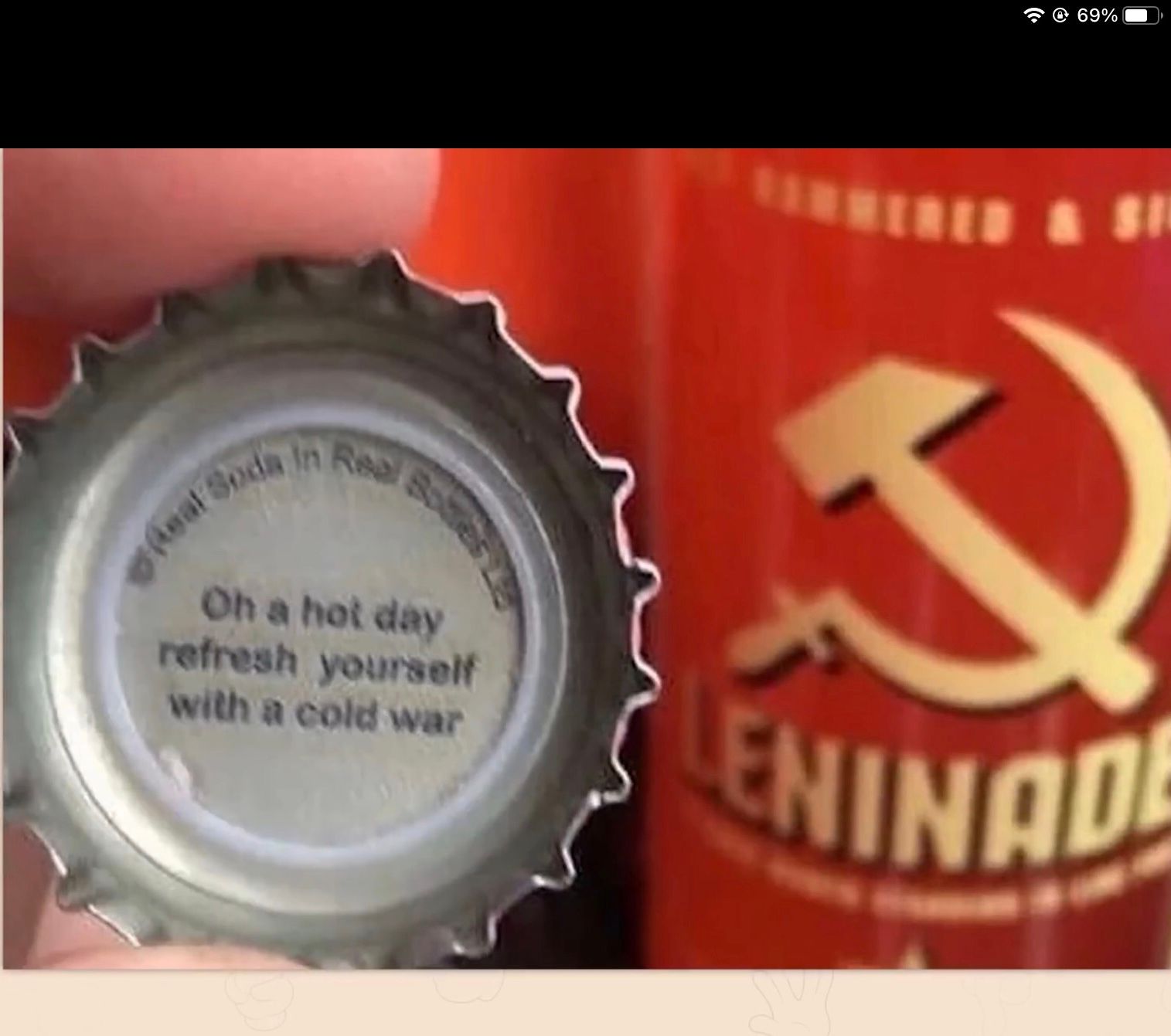 Real Soda
Oh a hot day
refresh yourself
with a cold war
69%
ED & SI
3
LENINADE